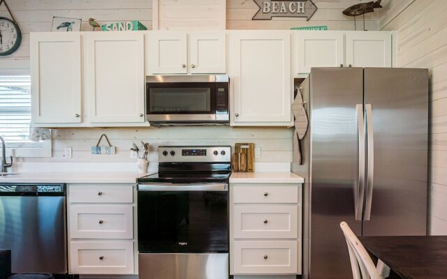 Hammerhead 2 Bedroom Home