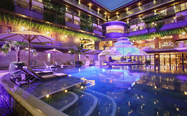 The Crystal Luxury Bay Resort Nusa Dua