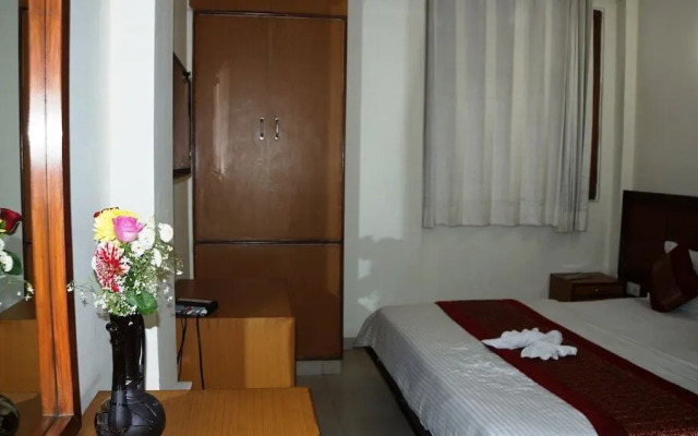 Maxfort Budget Hotel Gurgaon