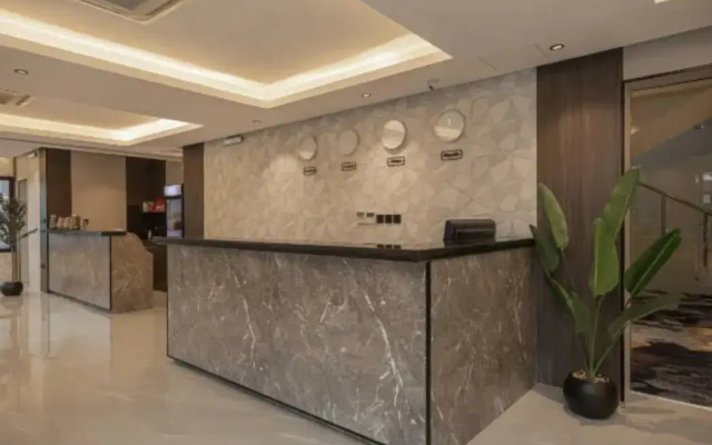 Al Muteb Suites Al Yasmeen