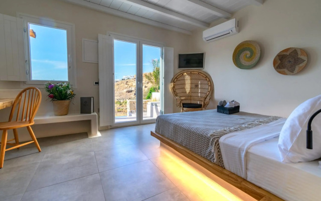 Aelia Mykonos
