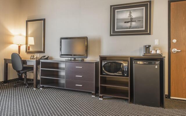 Quality Inn and Suites Petawawa