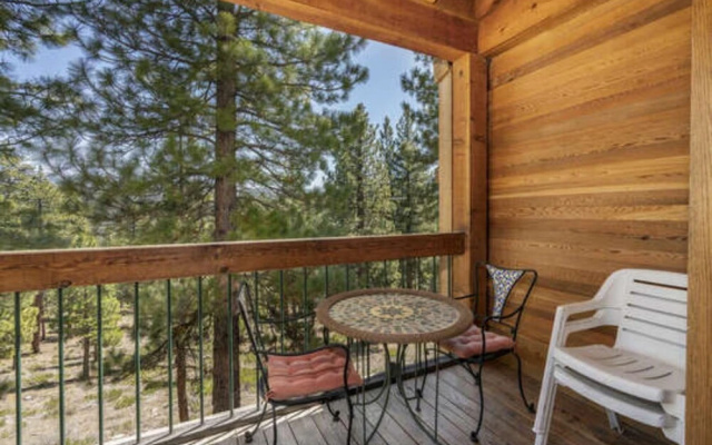 Gold Bend 5111 by Tahoe Mountain Properties