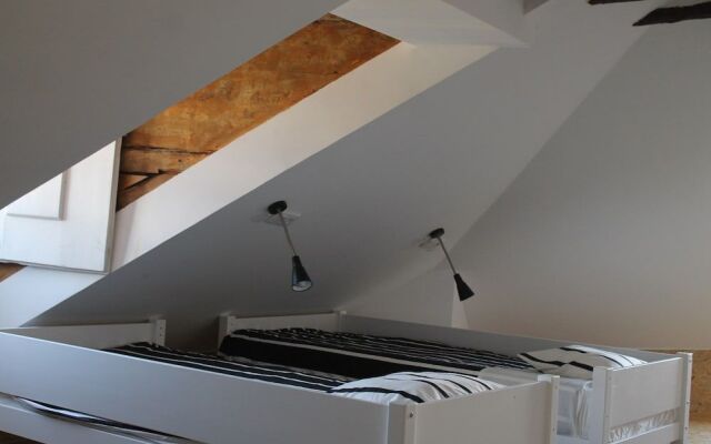 Surf in Chiado Hostel