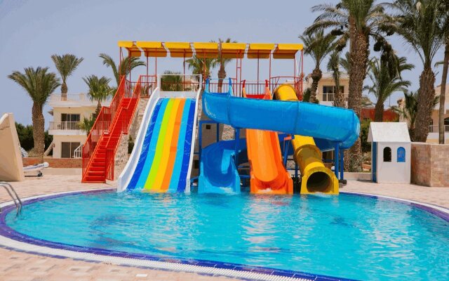 Royal Star Empire Beach Resort