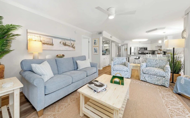 Seaside Beach & Racquet Club 5214