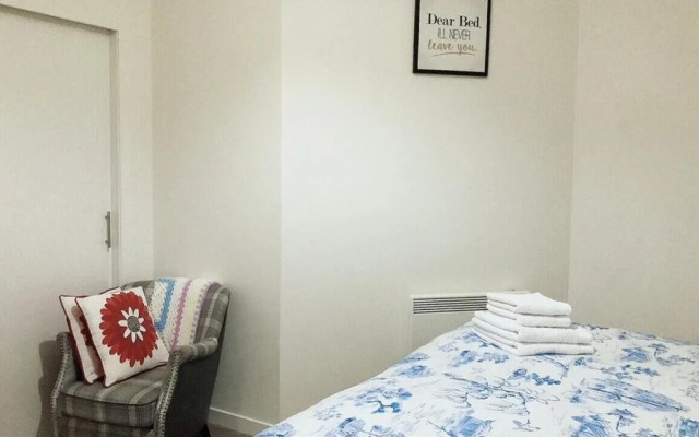 Heart Of Aberdeen City Centre 3 Bedrooms Apartment