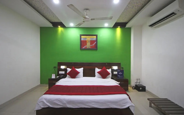OYO 510 Hotel Chand Palace