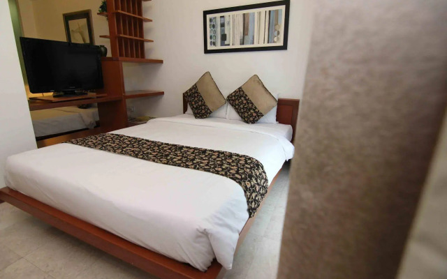 Peninsula Residents All Suite