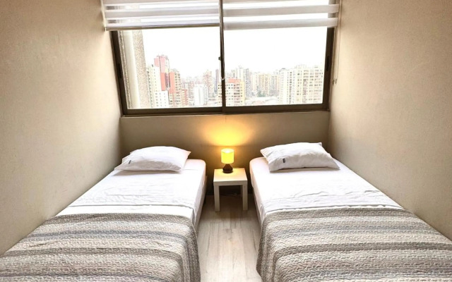 Dpto 2D 1B, Parque Almagro, Santiago.