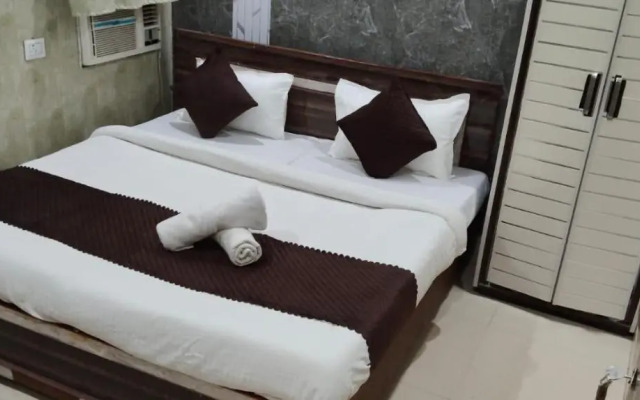 OYO 9134 Hotel Mahaveer International
