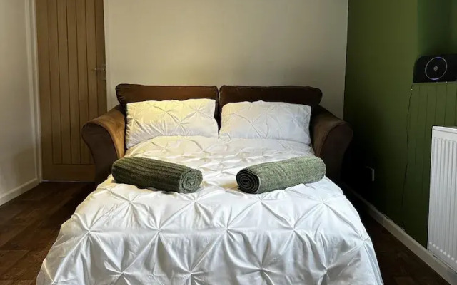 Entire Apartment Super King Bed Close To Town