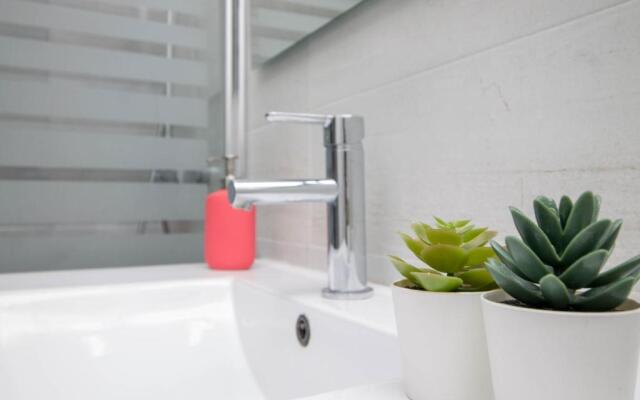 Erisa 31 by IVI Real Estate