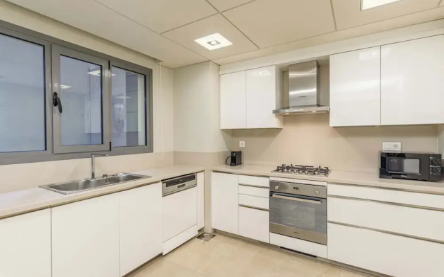 Solidere Lavish Apartments in Downtown Beirut