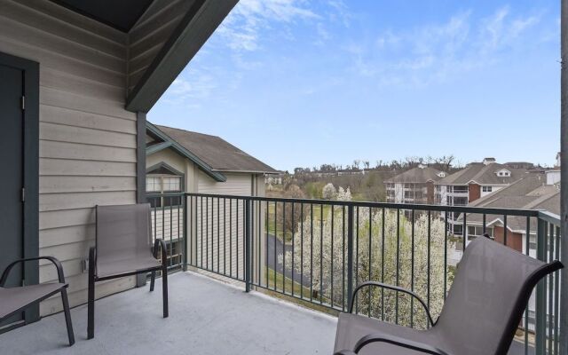 Guest House at The Greens - Dolly Parton's Stampede