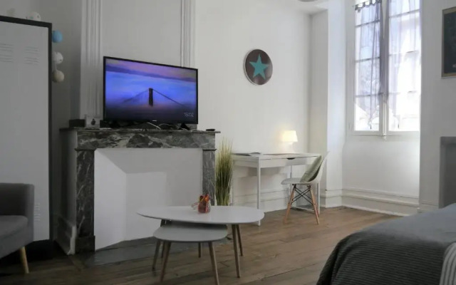 Appartement hypercentre Tarbes - 2 grandes chambres