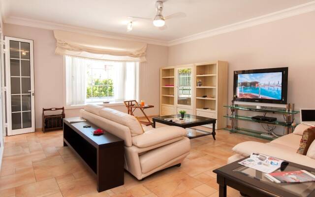 Villa Meloneras Hills 16 Holiday Rentals