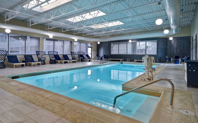 DoubleTree by Hilton Virginia Beach Oceanfront South