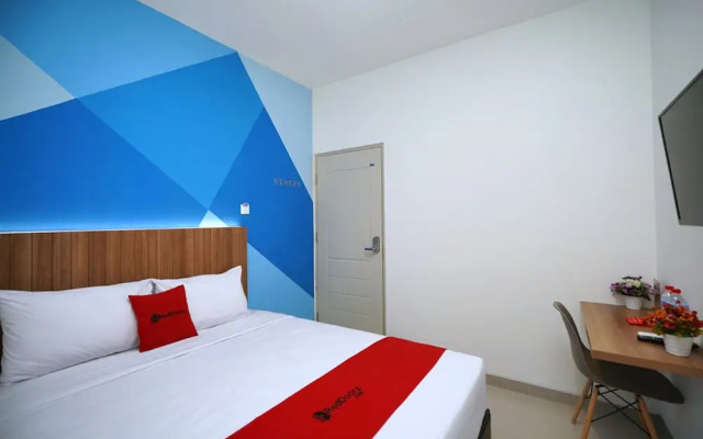 RedDoorz Plus @ Terban Residence