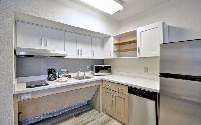 Homewood Suites by Hilton Boston-Peabody