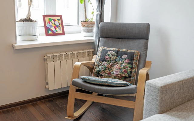 Квартира на Кирилловской 6