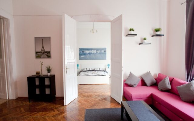 Budapest Easy Flat - Wesselenyi Apartment