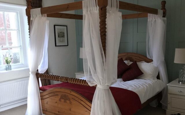 The Three Tuns Hotel