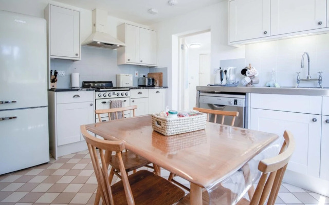 Palace Park - 2 Bedroom Bungalow - Manorbier