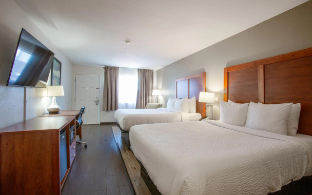 The Hotel Serene Glendale Peoria, Surestay Collection by BW