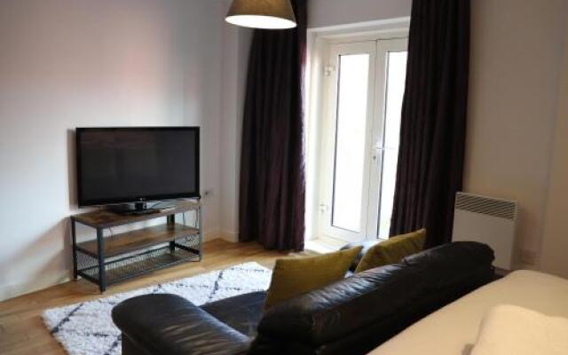 Quayside Serviced Apartments