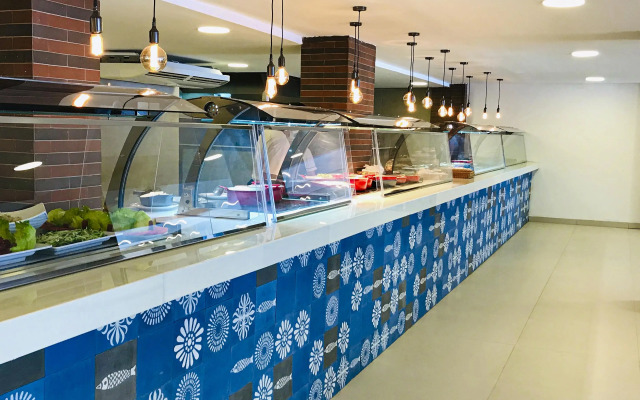 Nauticomar Resort All Inclusive & Beach Club