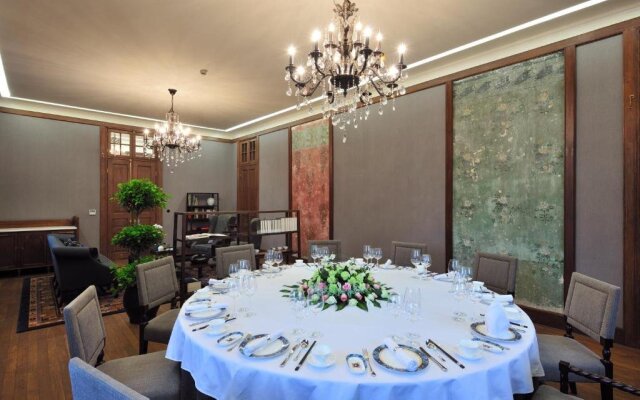 Tianjin Qingwangfu Boutique Hotel