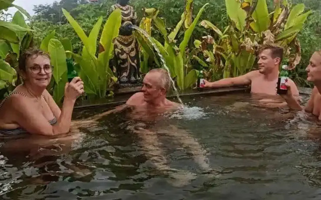 Onion Garden and Natural Hotspring