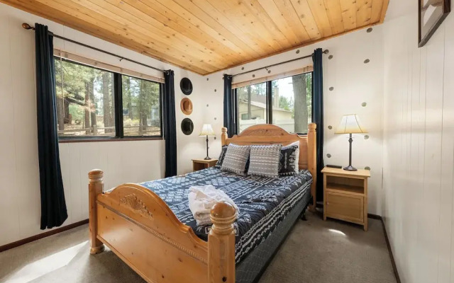 Bear Woods 3BR Retreat