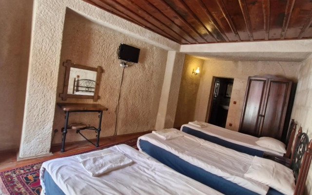 Nature Park Cave Hotel