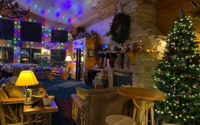 Boulder Bear Motor Lodge