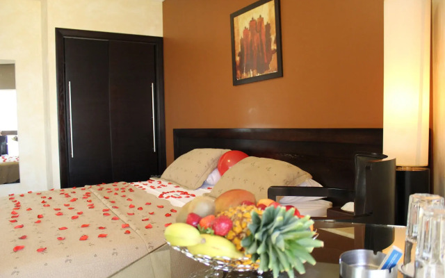 Sunrise Hotel