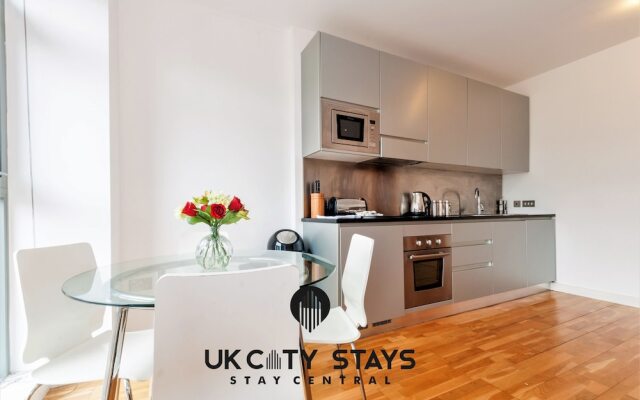 Wharf Apartments