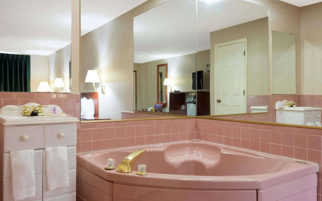 Knights Inn Elizabethtown