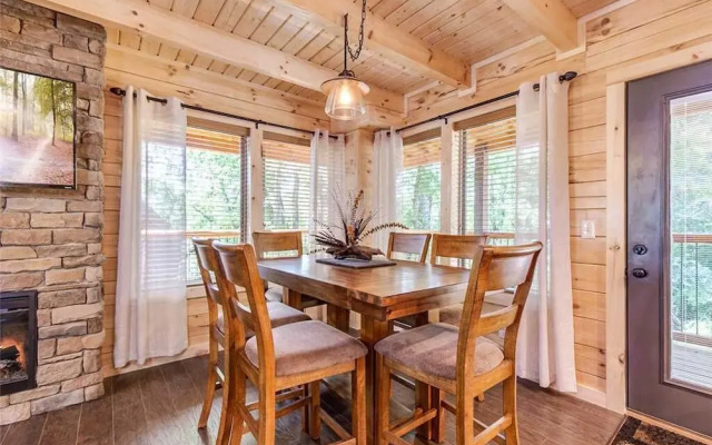 Pure Indulgence - Two Bedroom Cabin