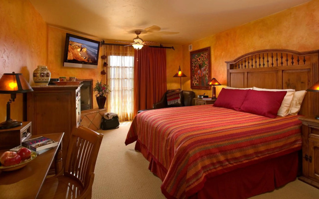 Avila La Fonda Hotel