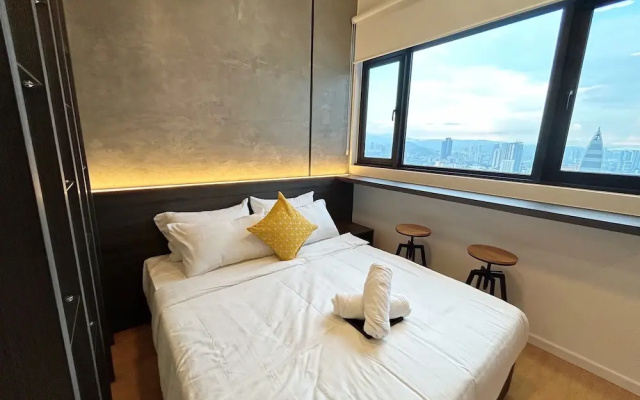 Chambers Residence, Sunway Putra Mall
