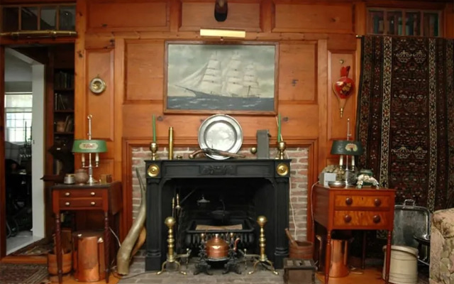 29 India House