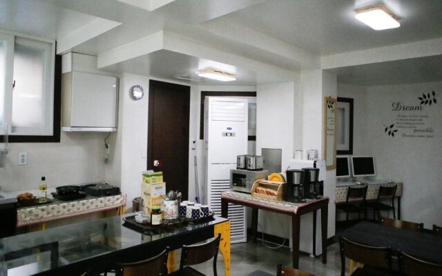 Dream Guest House
