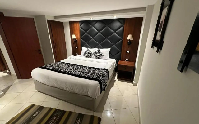 Panorama Ramsis Hotel & Cafe