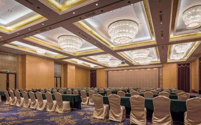 Yongtai Smiler Hotspring Hotel