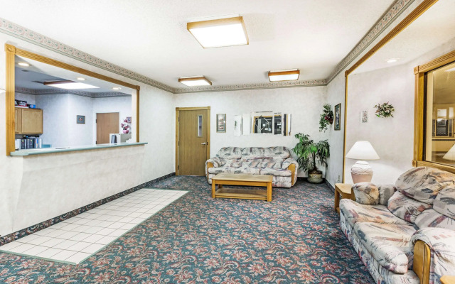 Super 8 by Wyndham Willcox