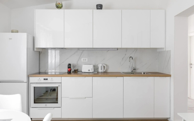 Tonina - house with patio, jacuzzi, free parking