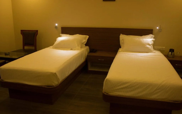 Hotel BJ's By the Way