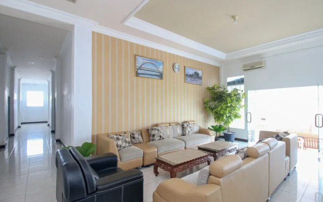 Airy Bandara Tjilik Riwut Nyai Undang 4 Palangkaraya